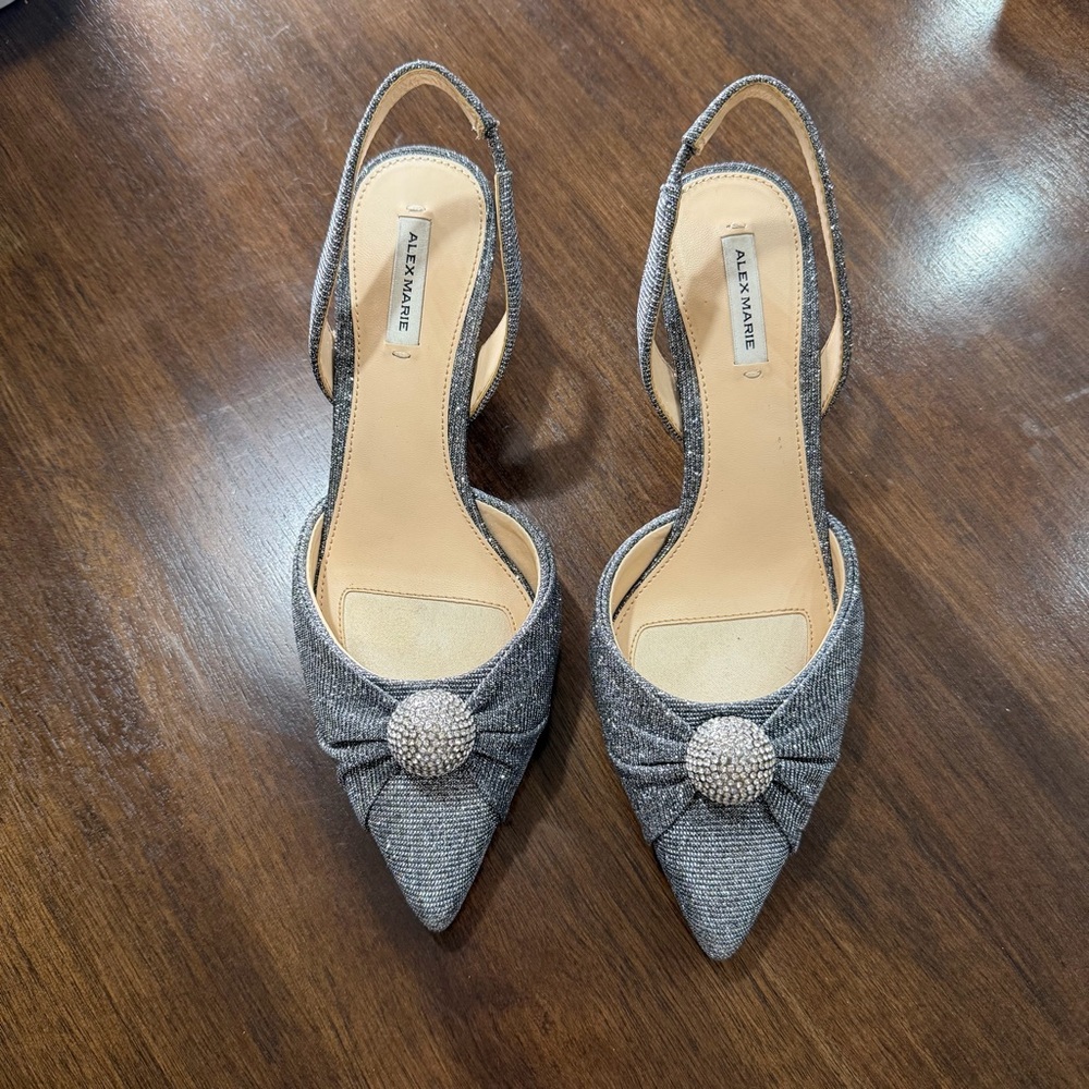 Alex Marie Silver Slingback Low Heels (NWOT)